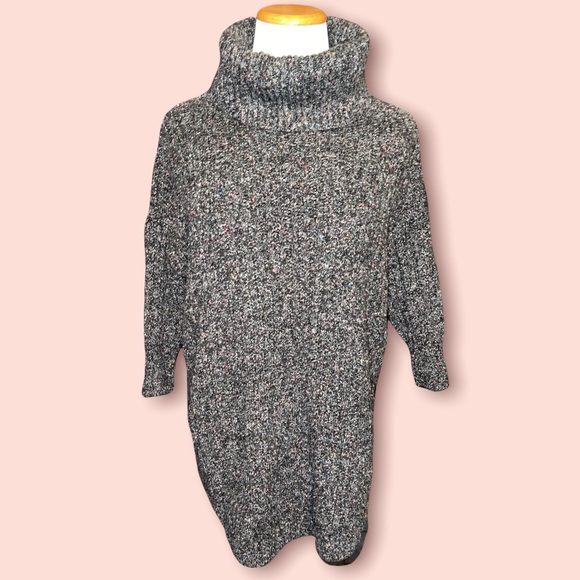 Express Sweaters - Express Gray Sweater